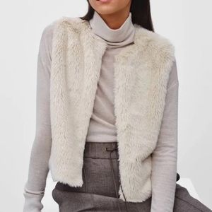 Wilfred free faux fur vest